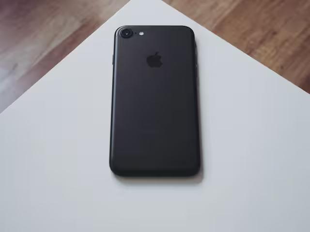 [得意][惊呆][惊喜]苹果这么多代iPhone，我感觉最舒服的是iPhone 