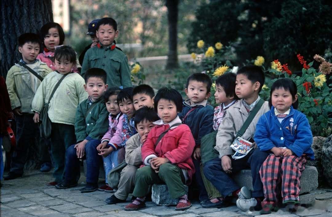中国南京的幼儿园儿童......1980 ​​​