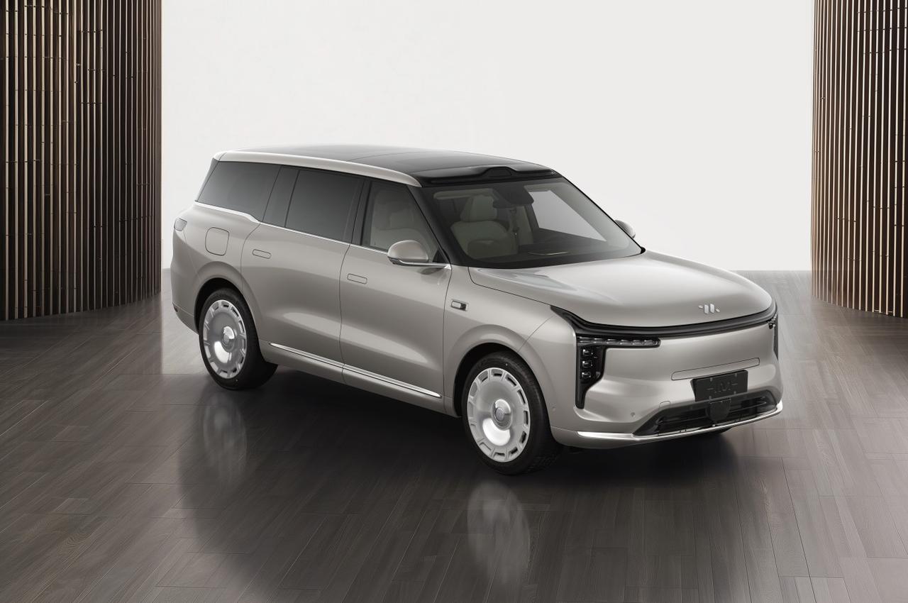 【智己LS8曝光：增程+激光雷达】从申报图来看，智己LS8采用与“大哥”智己LS