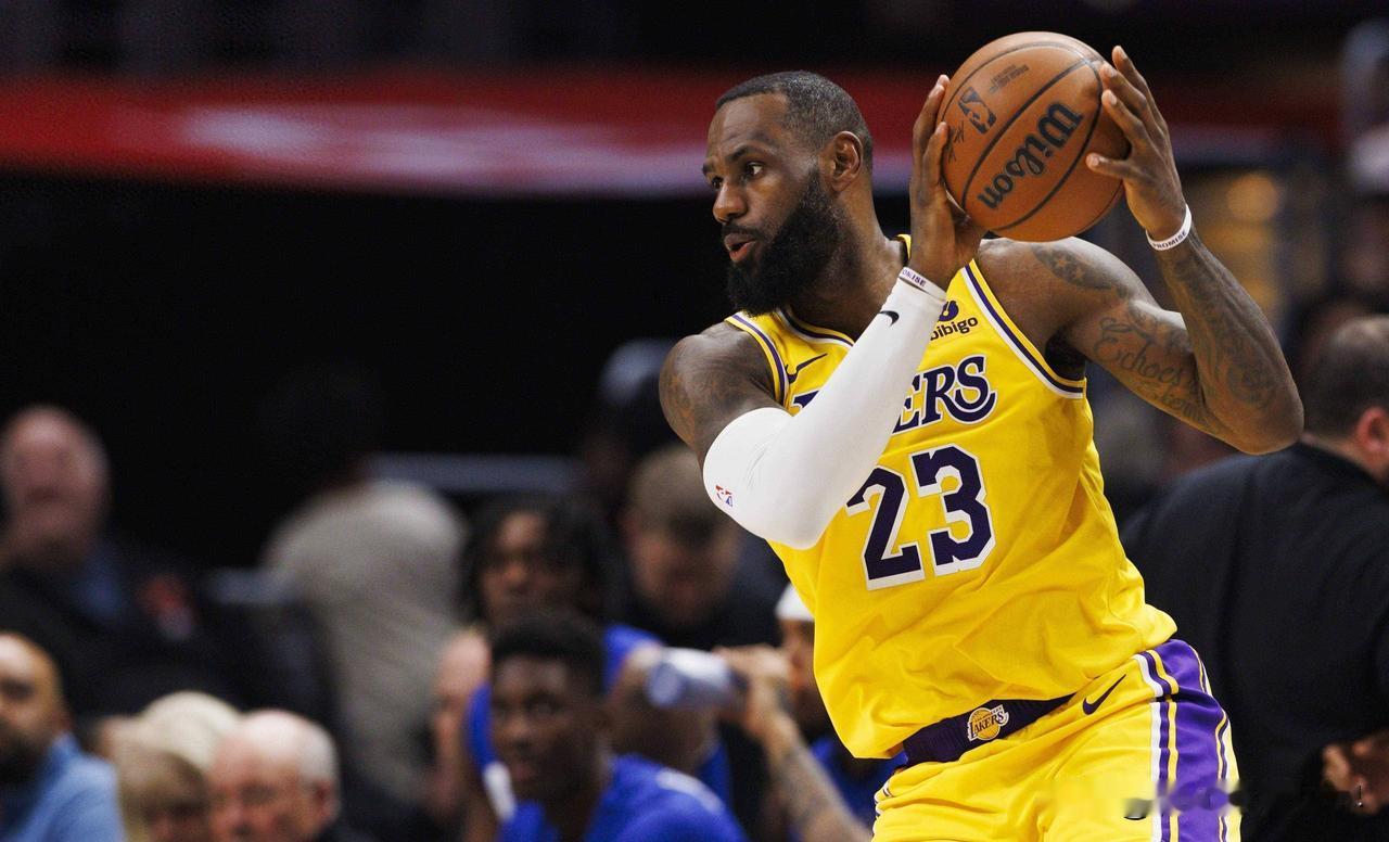 詹姆斯第三次回骑士？这事儿大概率要黄。
事实摆在眼前：ESPN确实爆料过骑士管理