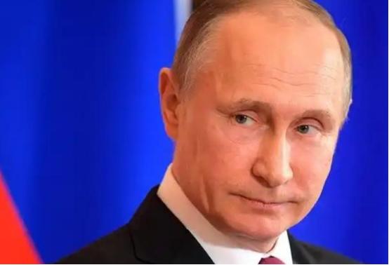 铁了心要打垮中国？最大威胁现身！这次不是美国，普京却笑到了最后。
 
一切得从俄