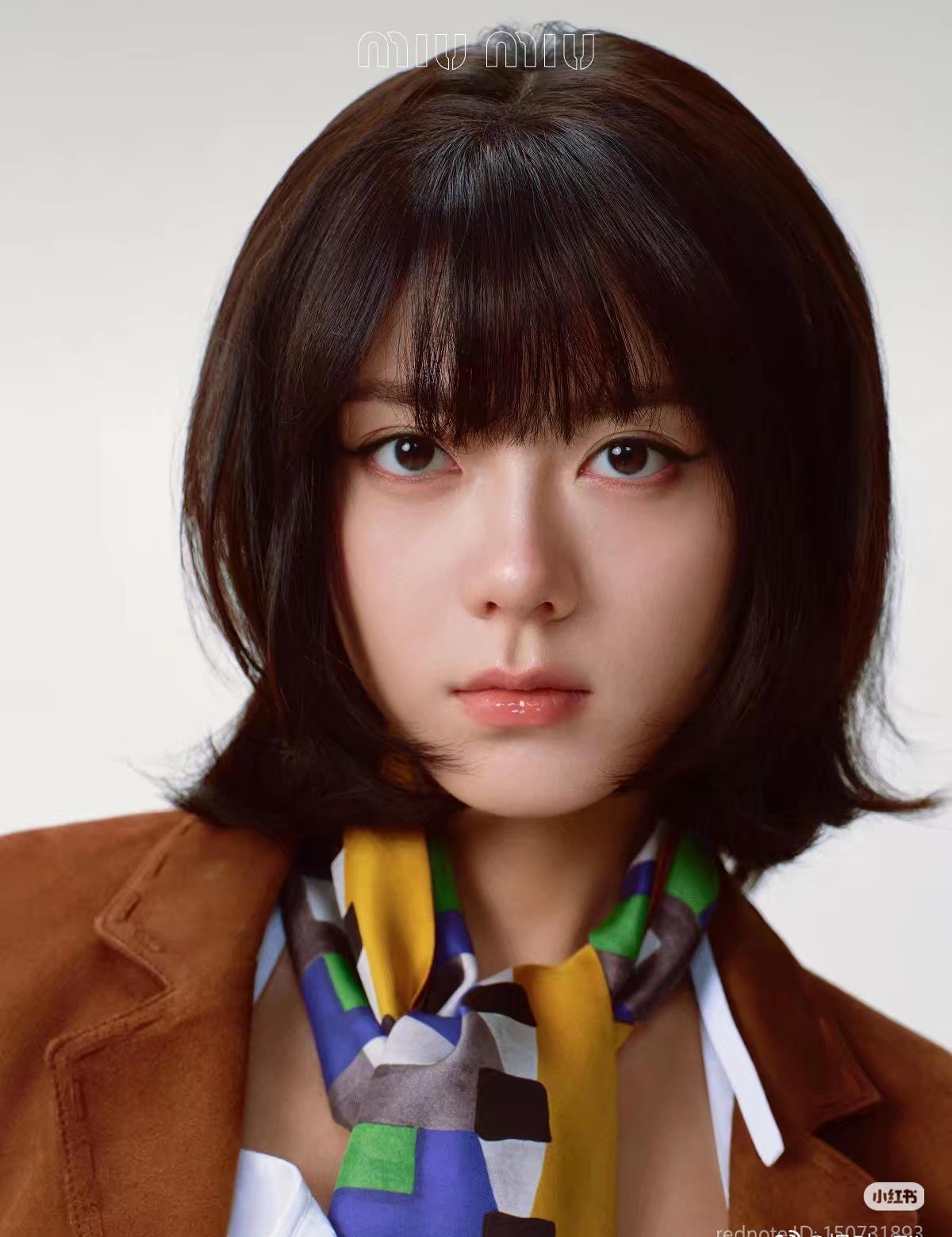 MiuMiu品牌大使赵今麦新图，这套好看 ​​​