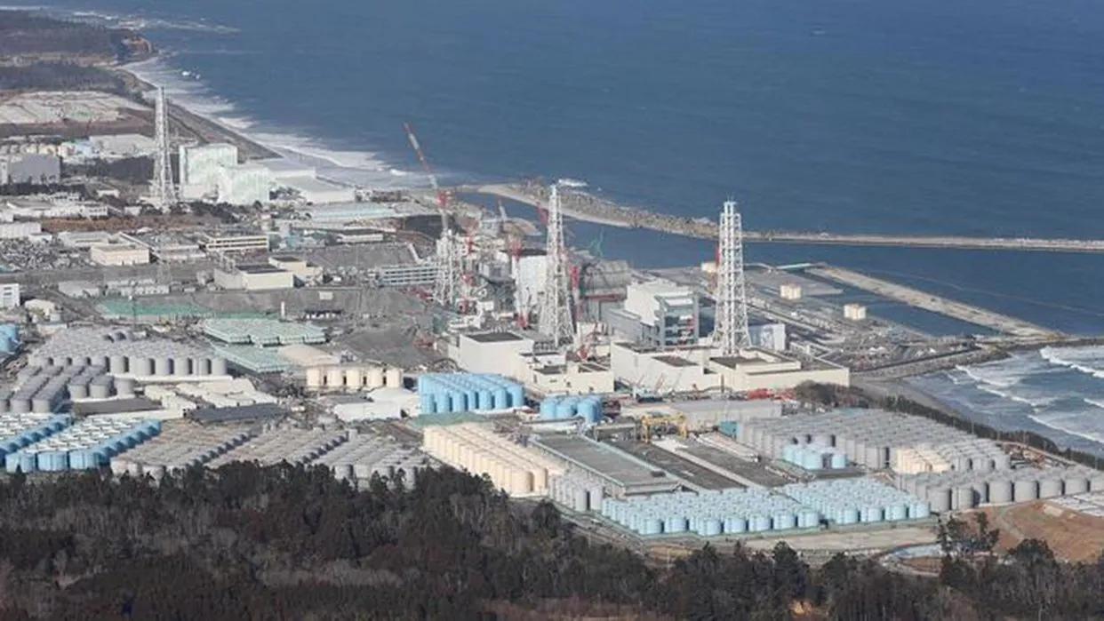 美国国家公共电台NPR8月24日发表题为“就这样，成吨的放射性废料正流向海洋”的