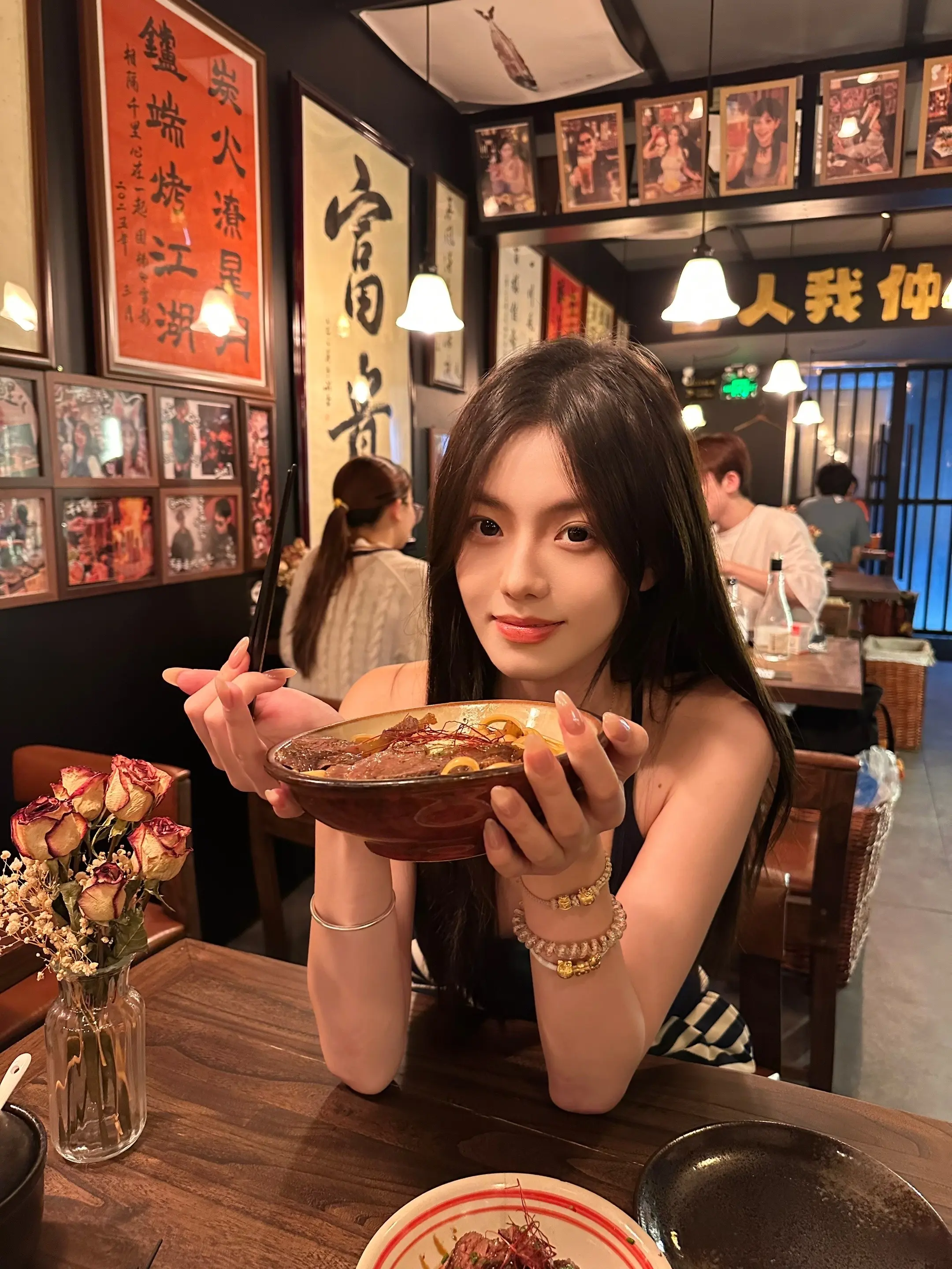 细腻的人感受悲伤太快 感受幸福太慢 时间你慢点再慢点