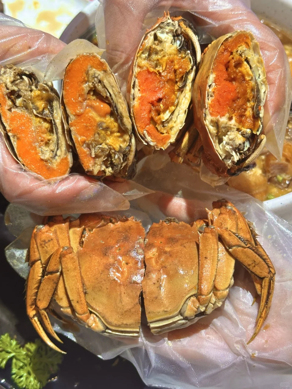 在无锡！吃到了满黄的花雕醉蟹！