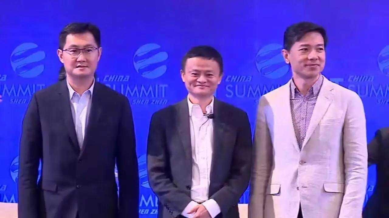 为什么实体企业没有互联网基因? 第一，两者的成功路径不同。实体企业的成功路径和互