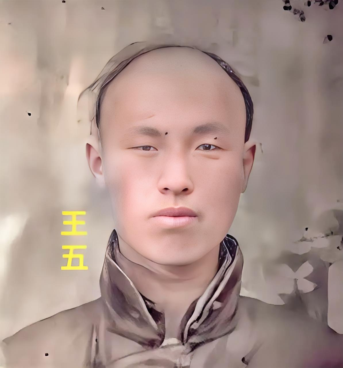 慈禧下令抓捕谭嗣同，大刀王五提前得询，给谭翤同指出两条生路：一由镖局武师护送南下