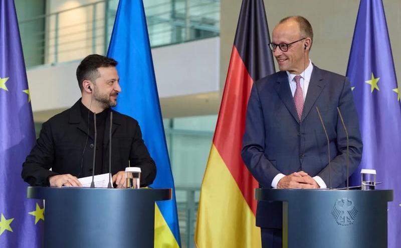 【德国外长：德国已成为乌克兰最大援助国】
2月13日，德国外交部长瓦德富尔表示，