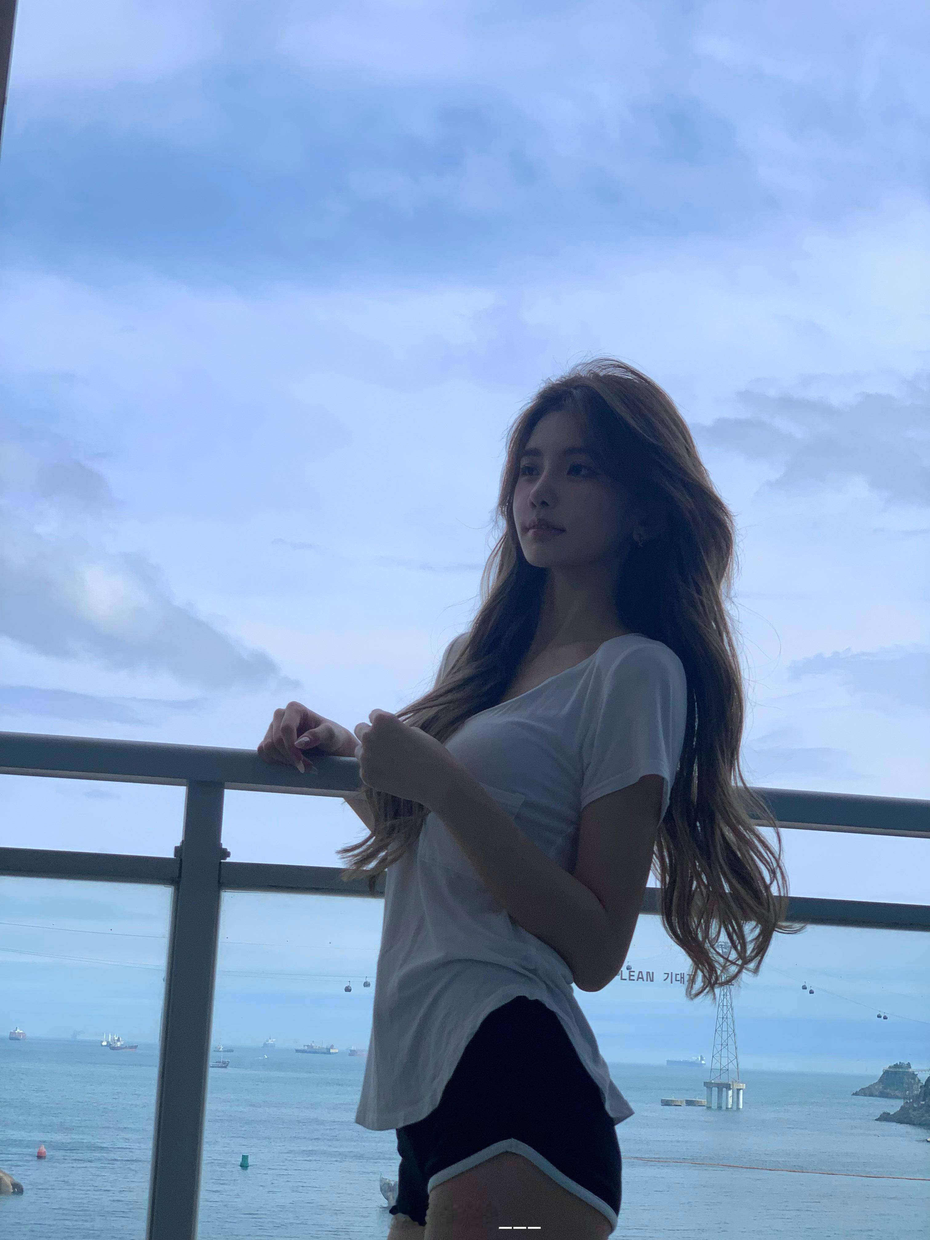 你总问别人好不好 你呢 你好不好  ​​​