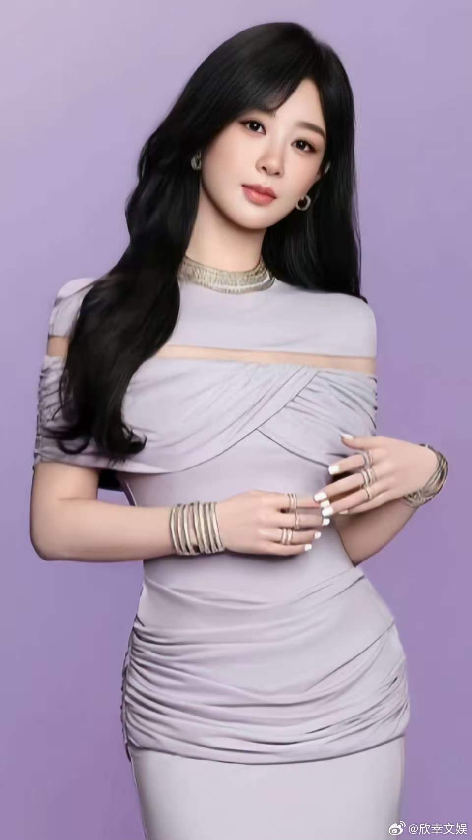 杨紫芭比娃娃杨紫紫衣芭比杨紫紫衣芭比，哇塞哇塞，