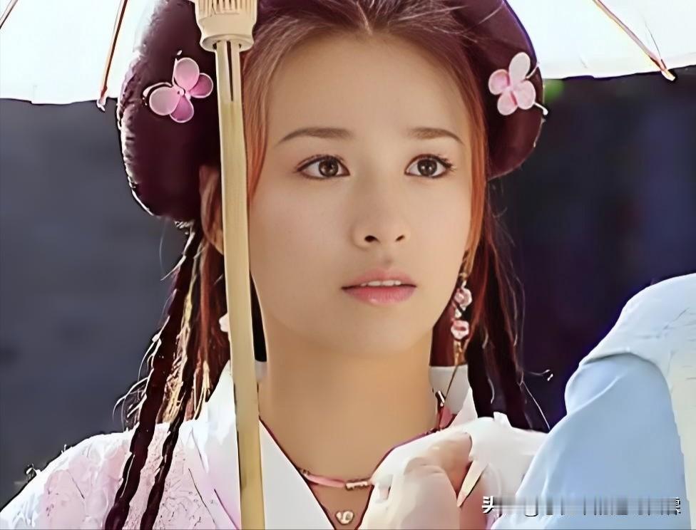 因为花姑子太讨厌了！所以我无法喜欢张庭这个演员。

她偷了蛇妖内丹，把蛇妖害死了