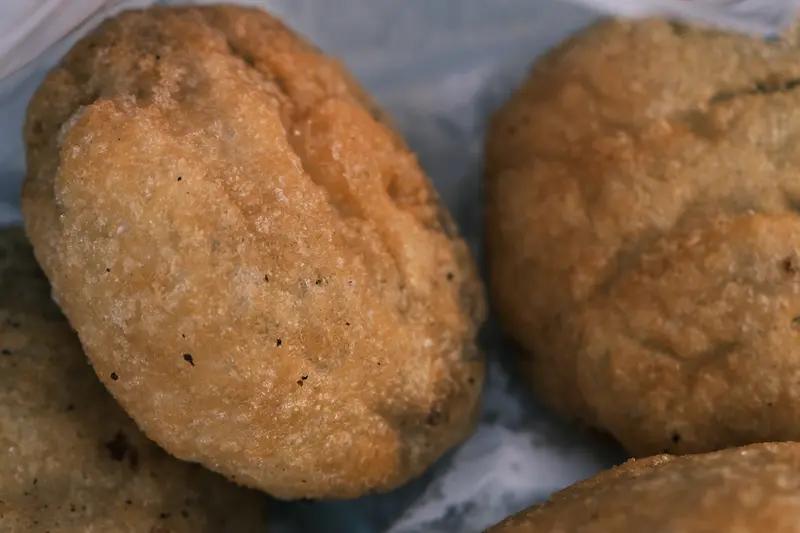 我赶过农村大集，那感觉太美妙了！疫情后，乡村大集依旧热闹。农忙时人少，大家买完东