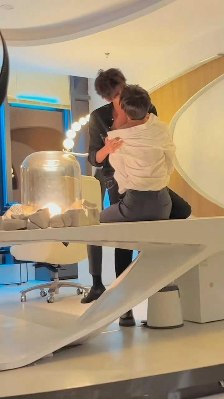 姜小帅郭城宇也搞成这样行不行 ​​​