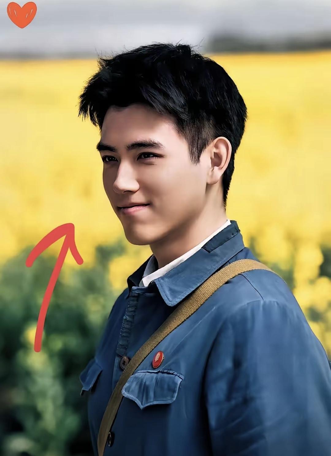 陈飞宇爆红了，不是靠孙千带，也不是靠爹，是靠演得像个人了。
网上之前老说他“捧不