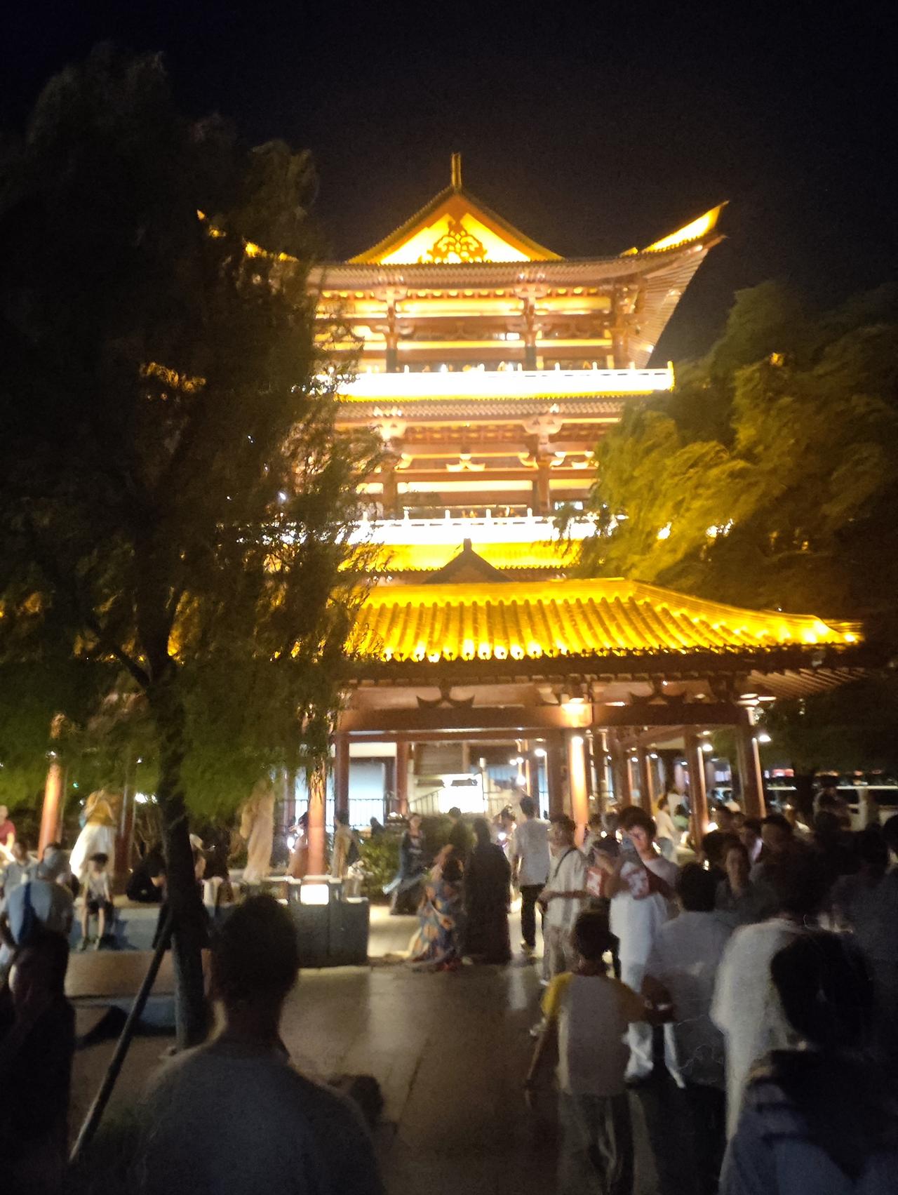 长沙杜甫江阁：不是杜甫原建筑，却藏着诗圣最后的岁月✨
 
长沙旅游 杜甫江阁
 