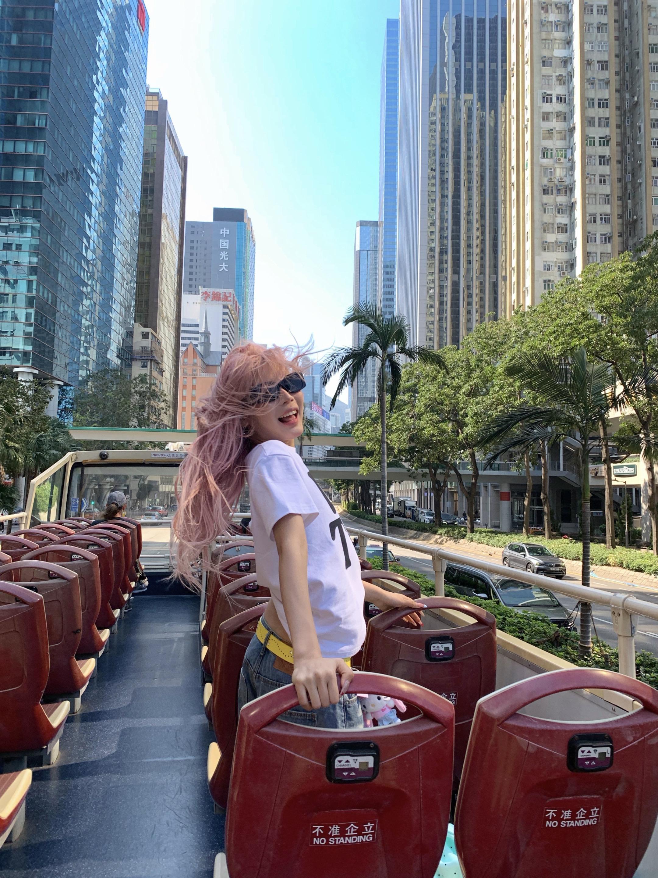 不用担心我的生活 我太爱我 在哪都明媚