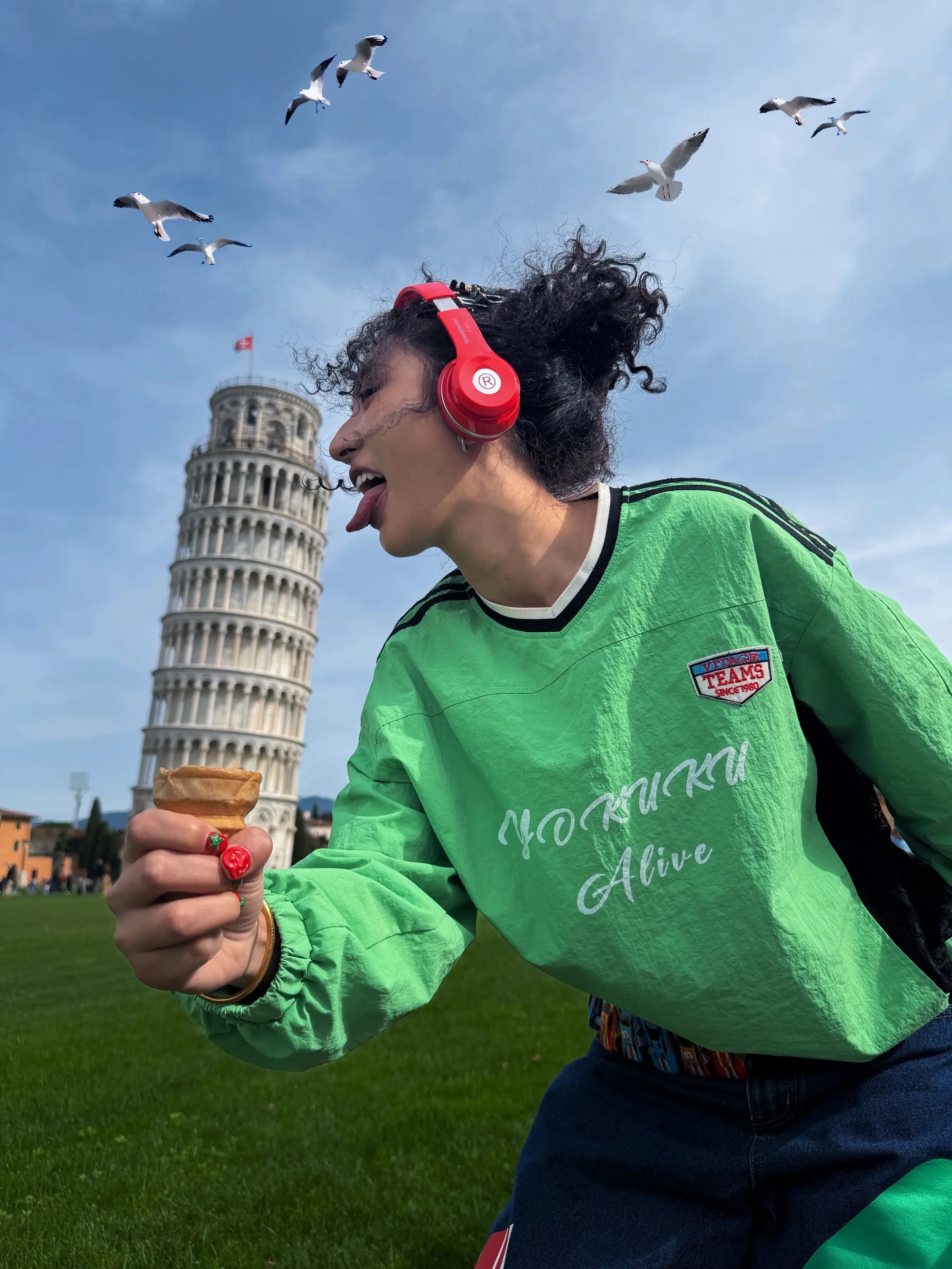 最最最最适合比萨斜塔的穿搭出现了！！！左滑图片请看我把比萨斜塔背回广州...