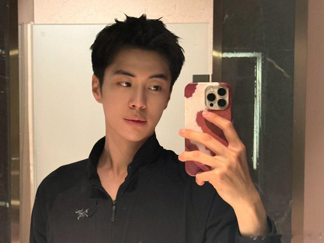 短剧顶流再就业奋斗吧人生短剧强制心动奋斗吧人生短剧精品化来袭！陈添祥王格格用实力