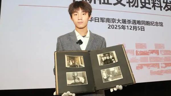 徐州沛县的高中生于聍鹏，继去年12月向侵华日军南京大屠杀遇难同胞纪念馆捐赠史料后