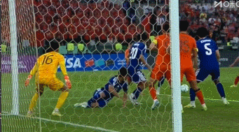 太险！决赛才踢5分钟，中国U23就差点丢球。
实在太危险了！U23亚洲杯决赛才踢