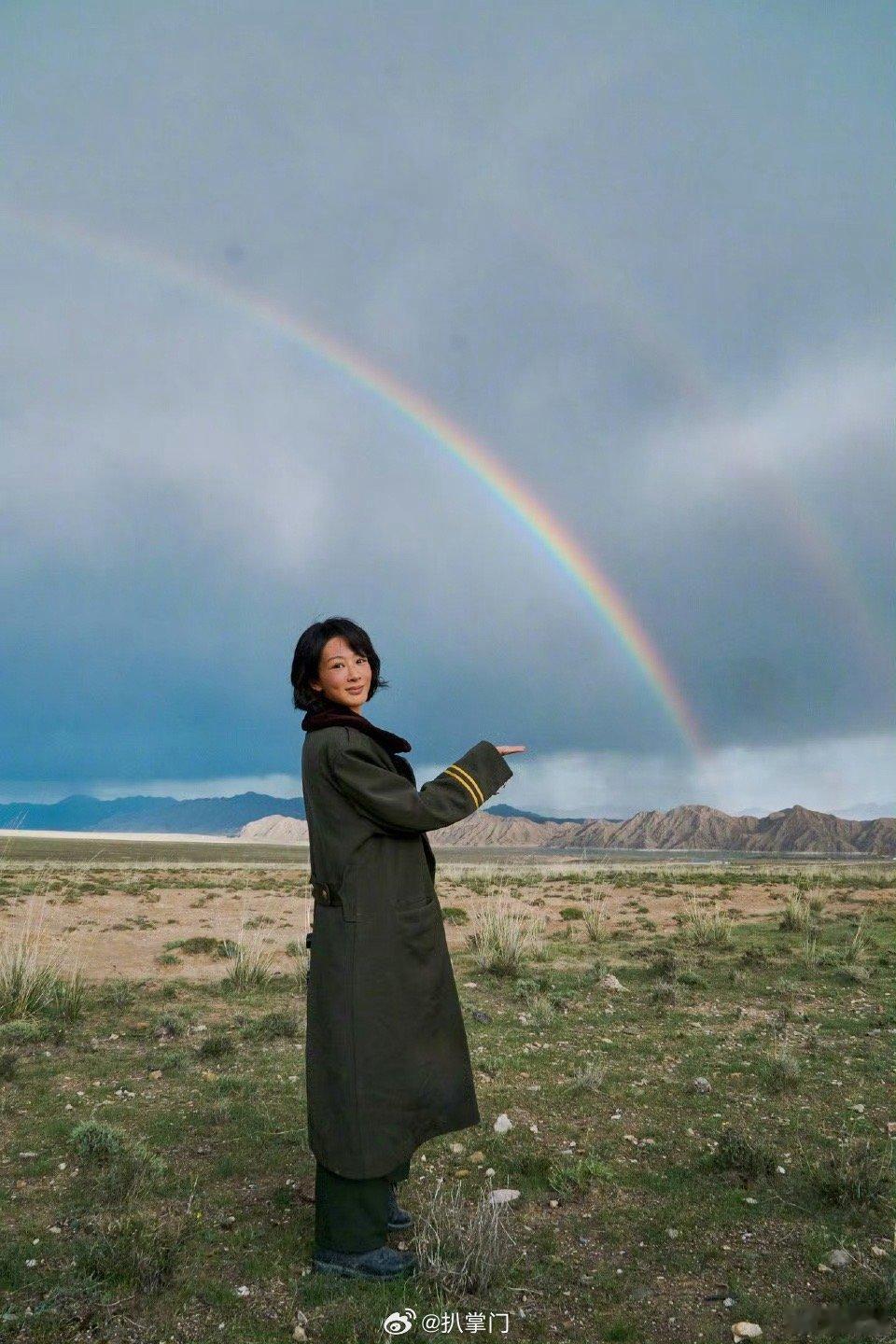 谁看了不说一句：杨紫的号召力和认可度绝了啊，杨紫的两部剧都要定档在春节档，咱们的