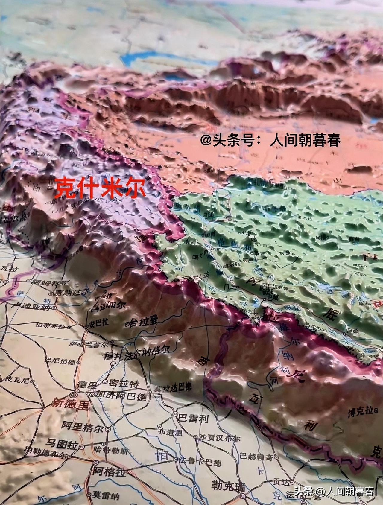 对于印度来说，克什米尔地区真的太重要了。这里是目前印度版图上海拔最高的区域，站在