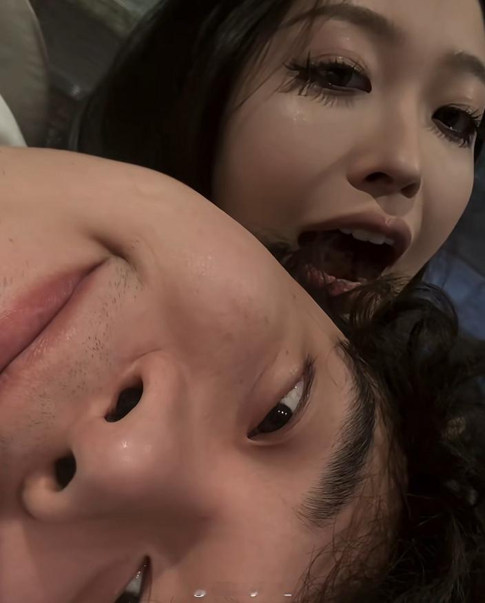 泰格西和女友花式秀恩爱泰格西