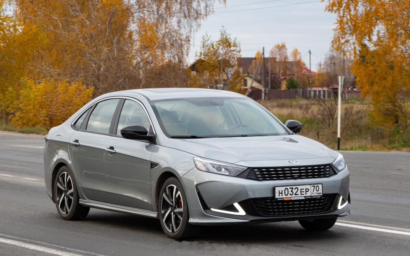 Kaiyi E5 / Zeekr 007 / Moskvich 6Changan