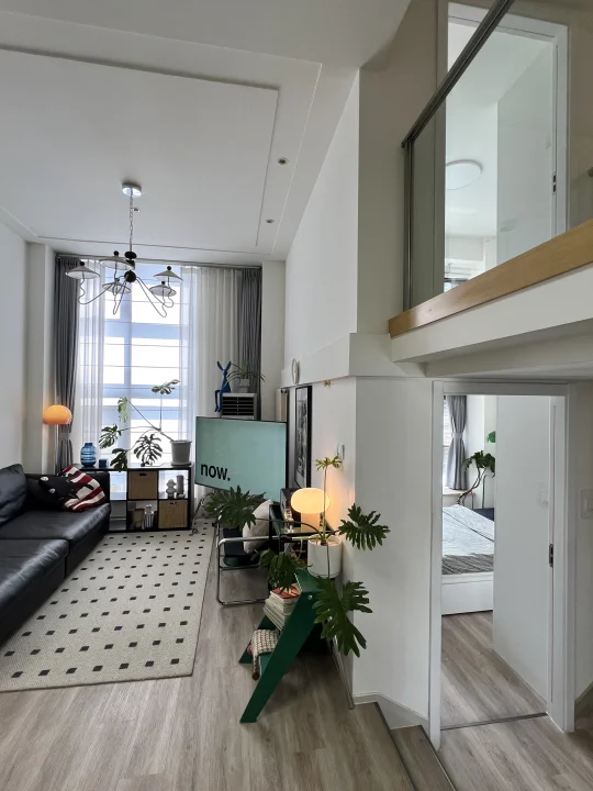 30岁全款在北京买的65平Loft，两年亏了40万