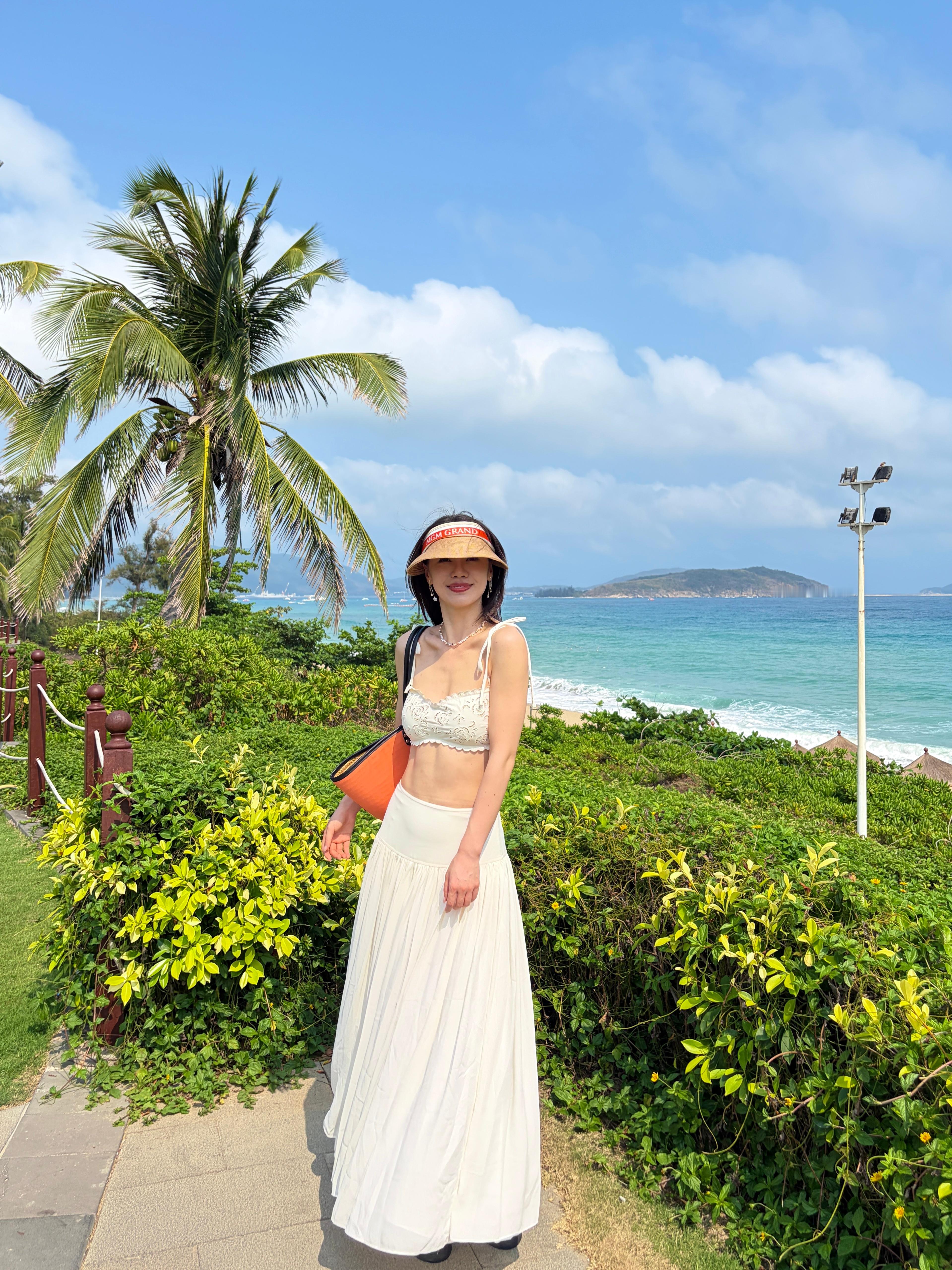 自由更胜一筹 🏝️今天穿什么