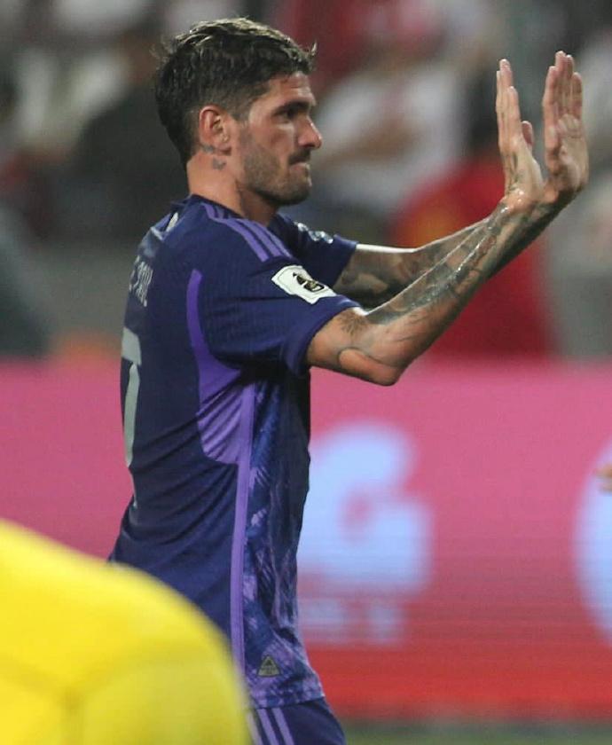 【隔空不打牛】阿根廷队官方：团队合作[大笑]！图都被你玩出花了……真是冠军官方，