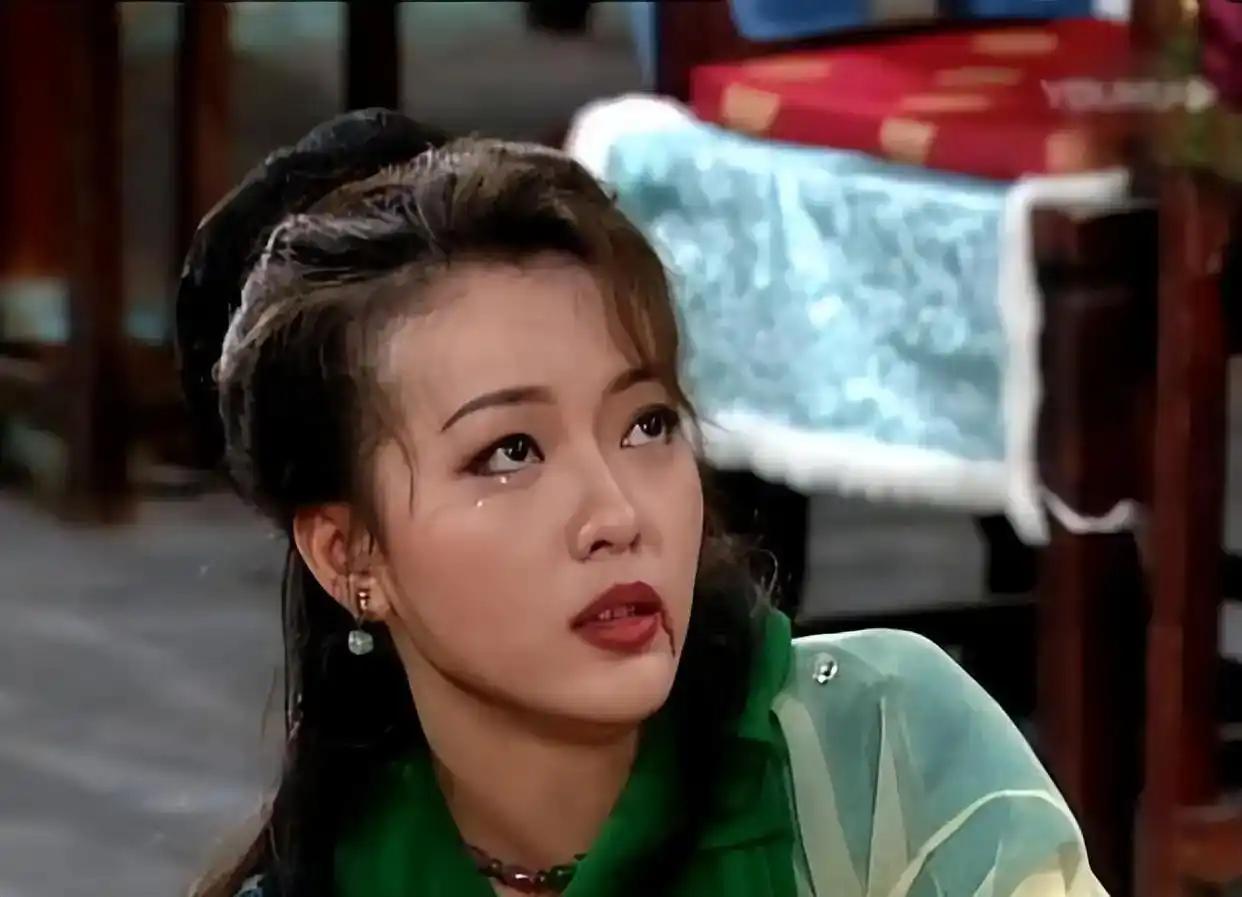 西门庆最看不上孙雪娥，那还娶她图啥？都说西门庆情商高，但他对孙雪娥那是从头嫌弃到