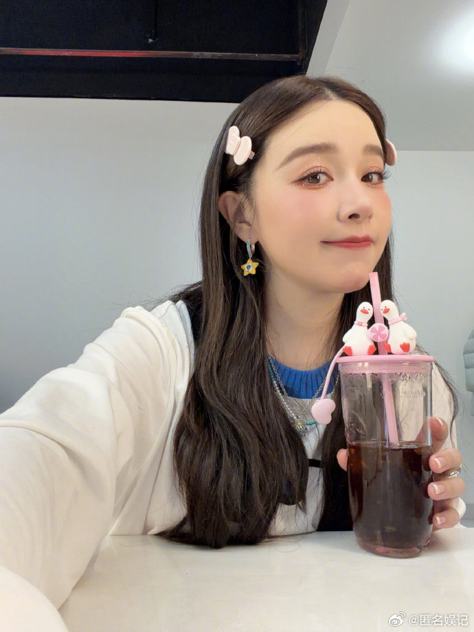 阚清子说乘风精神就是自我挑战坦然接受、全力奔赴，阚清子用行动证明，挑战自我永远不