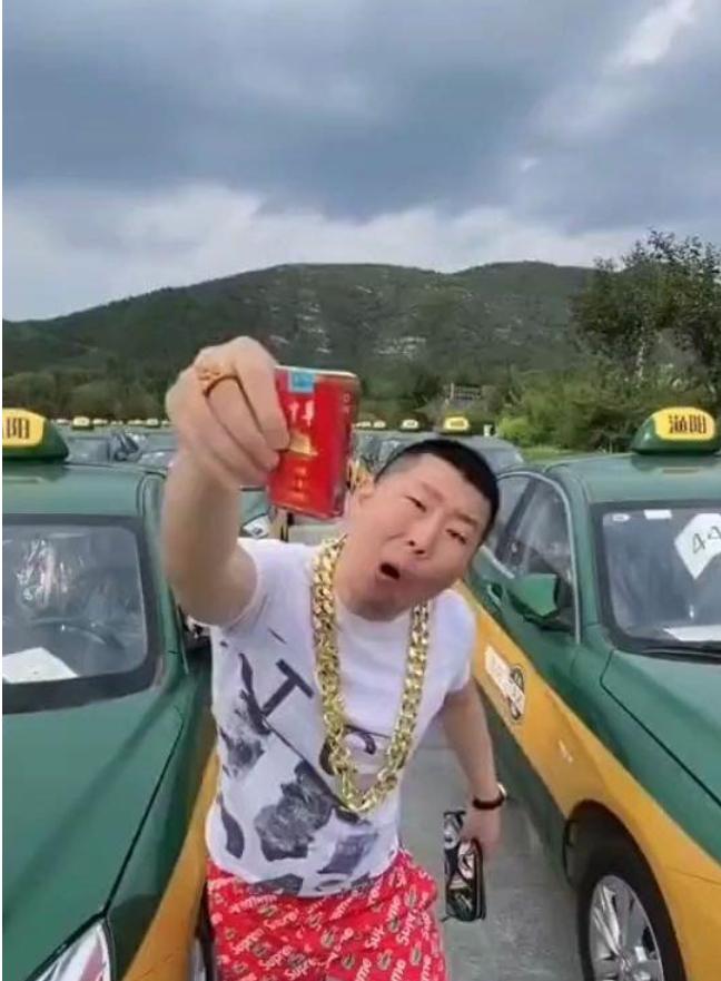 专坑中国人？“华子”国内卖60元一盒，在日本却只卖4元，为什么
你知道吗？同样的