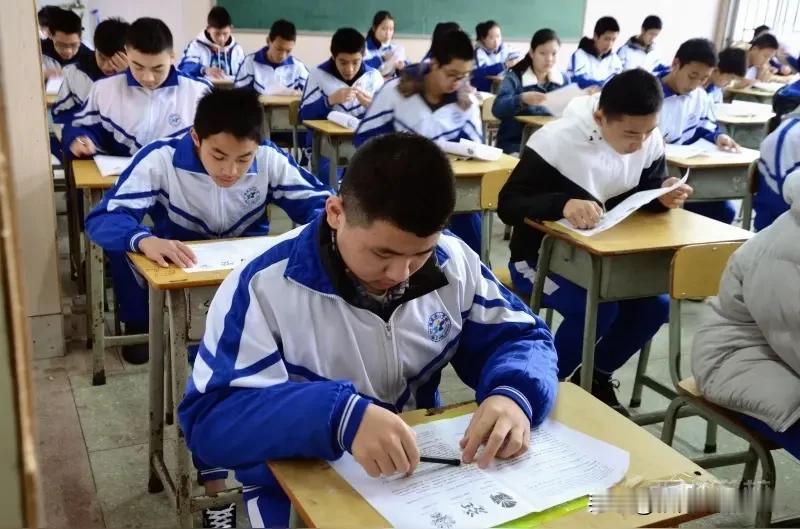 您的孩子如果能健康，阳光，嘻嘻哈哈，没心没肺，顺利通过中考上了高中，并顺利参加高