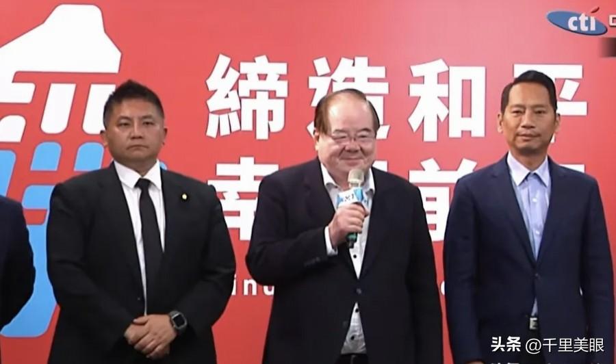 今日，国民党宜兰县长初选结果出炉，议长张胜德落败，立委吴宗宪胜出。

吴宗宪和张