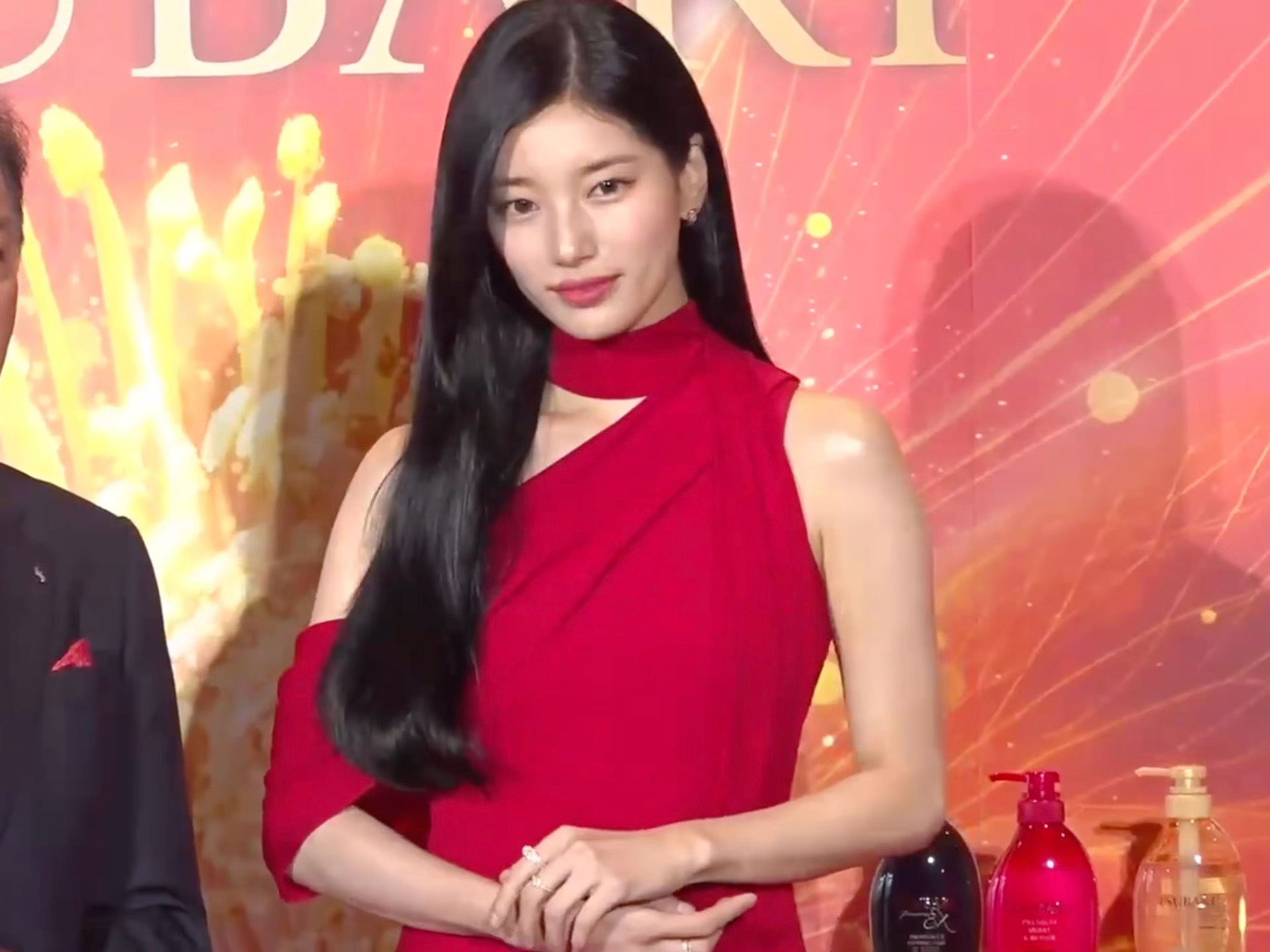 裴秀智✖️TSUBAKI20周年活动wuli秀智真是数十年如一日的美貌，在绝对的