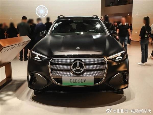 进口豪车在华卖不动了梳理完一众豪华、超跑品牌半年报，看到一个奇特现状：多家品牌销