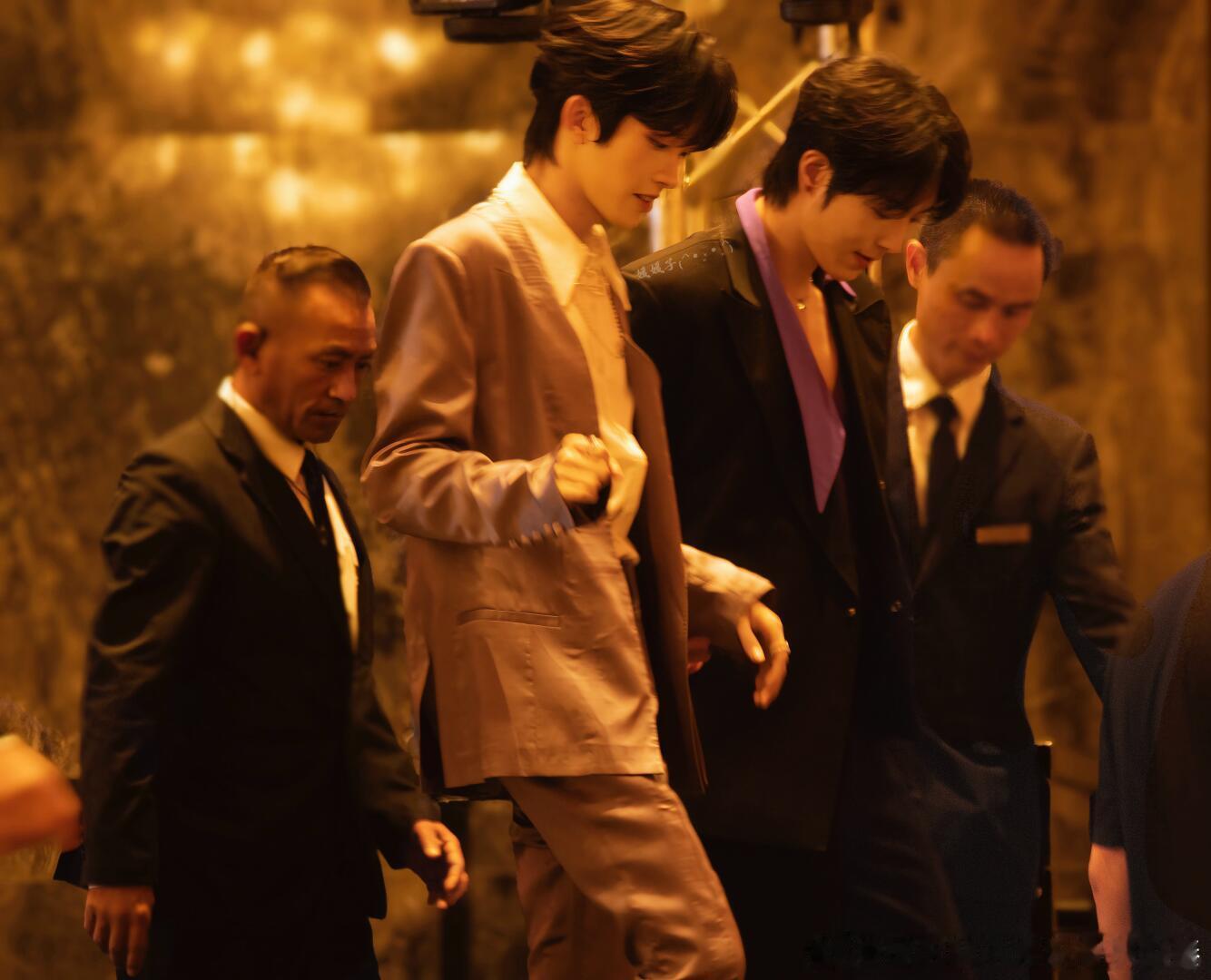 新的一年一起走花路吧