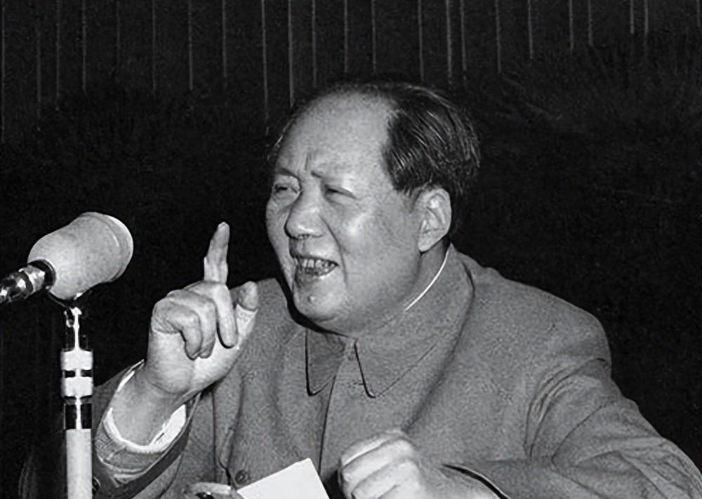 尼赫鲁挑起中印战争后，麦克阿瑟直言不讳：难道尼赫鲁真的失去了理智吗？
1914年