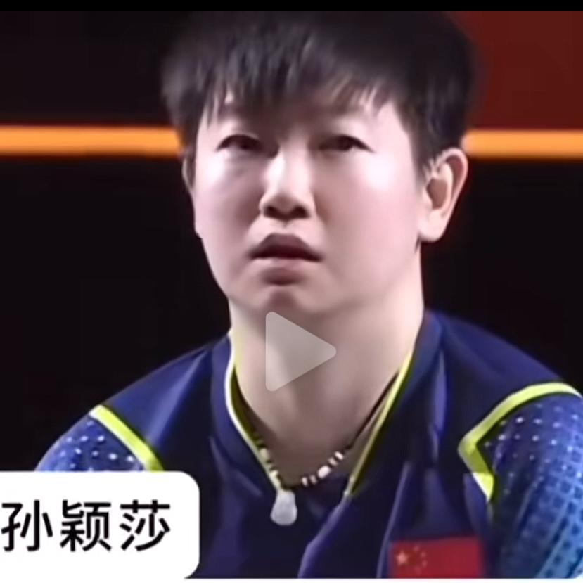 莎莎说：我知道今后的路会越来越难走了！以前别人都不知道我，我都是在往上冲，拼别人