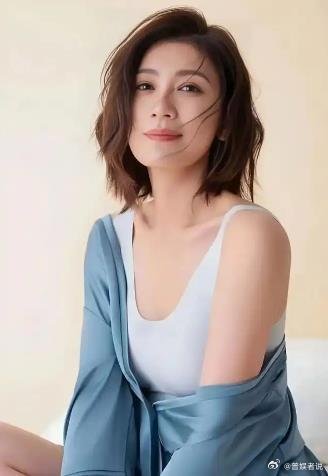 “仙女妈妈”贾静雯在节目里再现《倚天屠龙记》赵敏经典台词：“张公子你说是我美？还