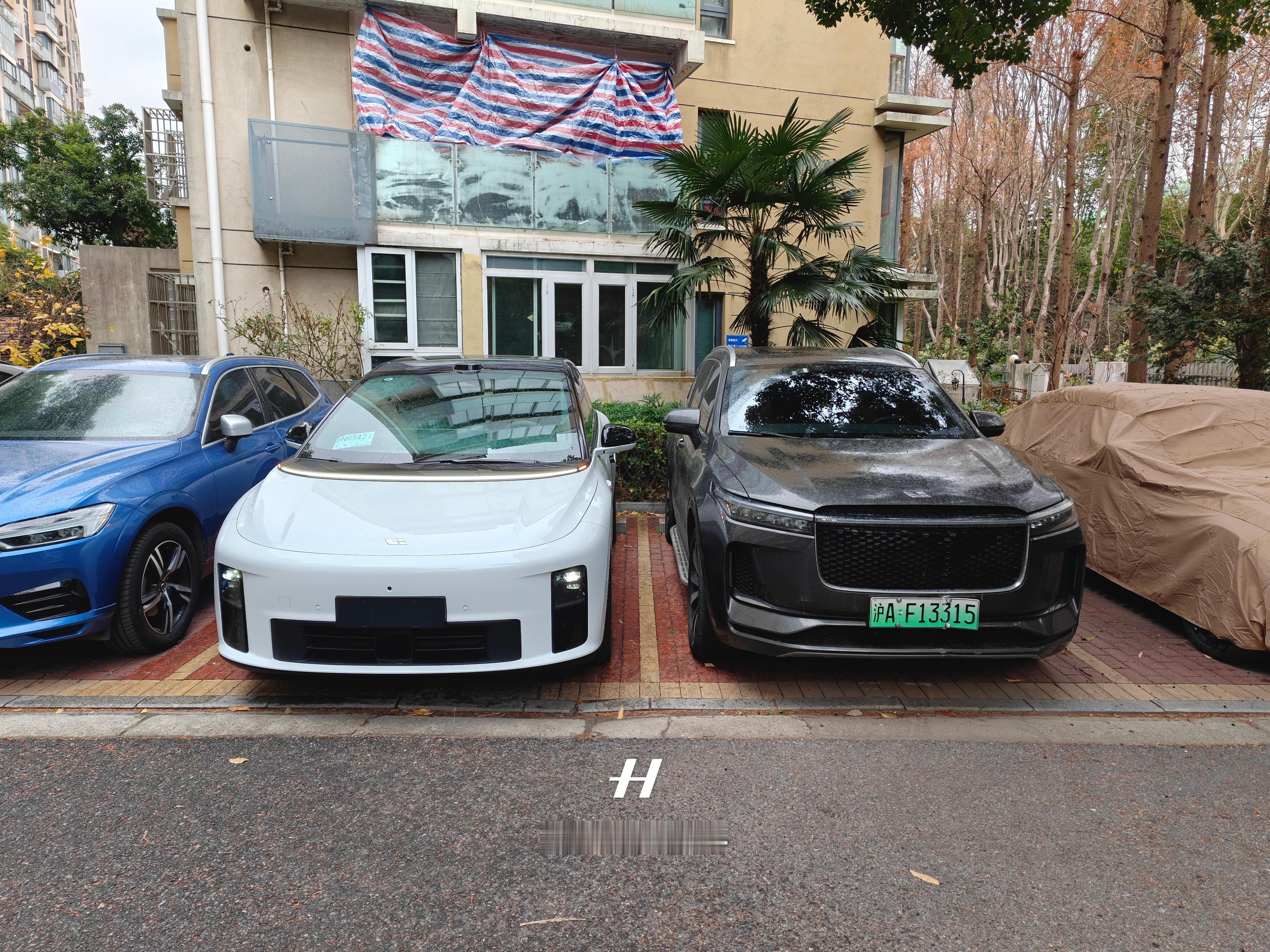 新老交替老ONE带回老家继续服役；i6小三口之家的出行就靠你了。