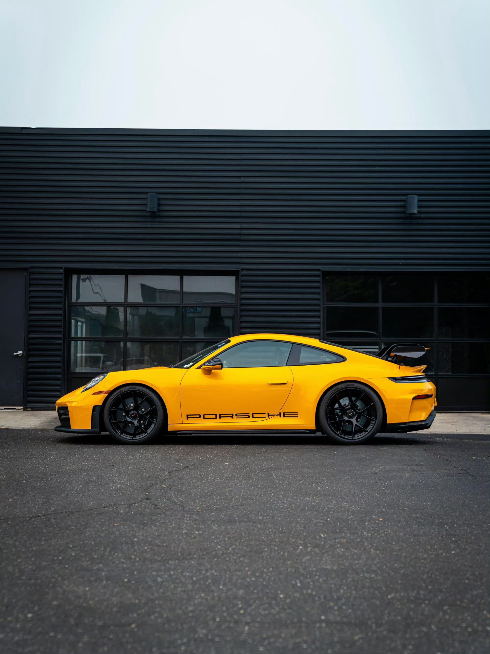 Porsche 911 GT3 with Weissach Package ｜保