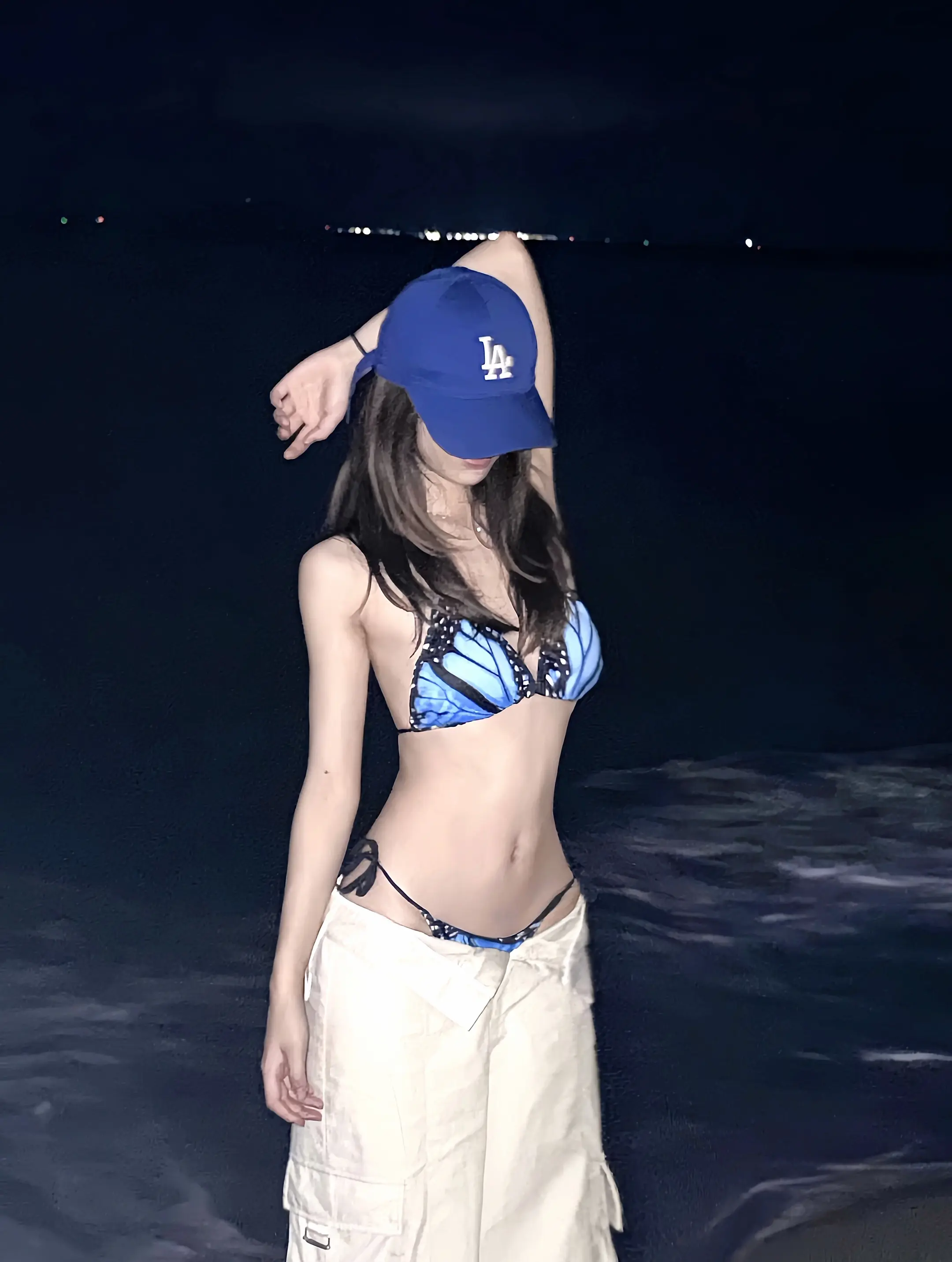 你和海有一个共同点 🦋。