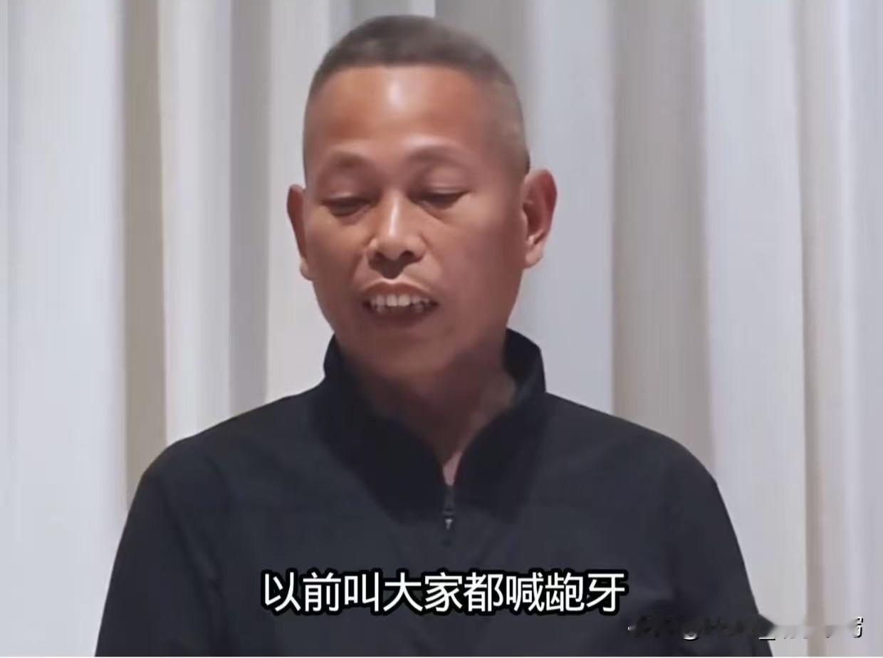 看到有网友说，造飞机成本太高了，建议小米雷军投资牙哥——小米最好的投资对象，造飞