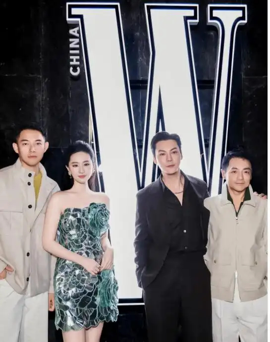 上海W电影之夜，刘亦菲生图碾压全场，意外揭开娱乐圈女星的骨相之战 