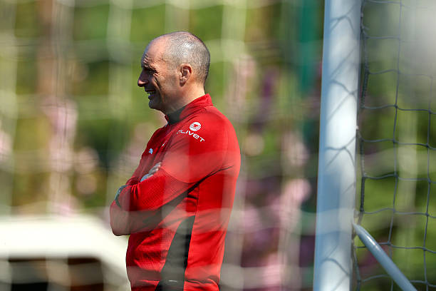 【Sky】 🔴⚫️ 与最初的计划不同，今天球队不会进行一天两练。事实上，阿莱格