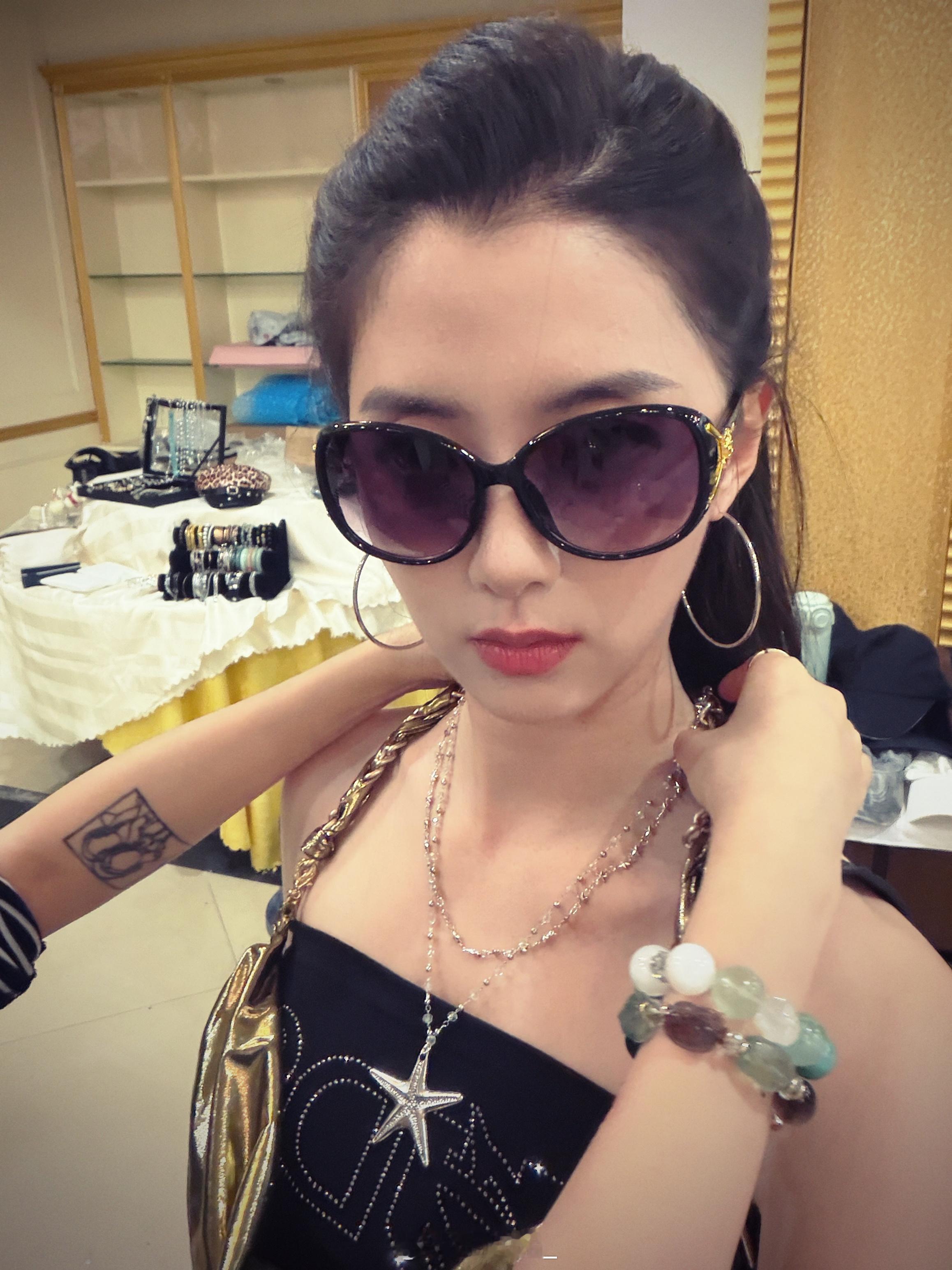 这下真回到千禧年了不一样的角色体验盒装日常