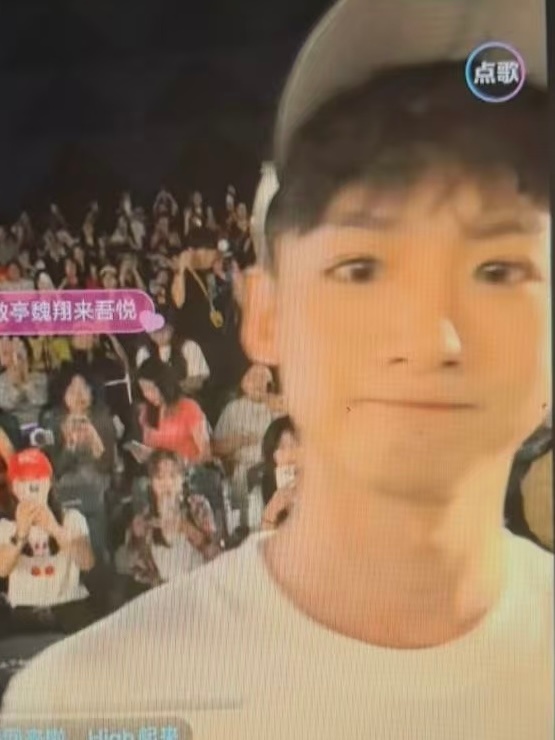 以后考古把高翔王长海剧宣物料弄混了怎么办呀。哎呀好担心 